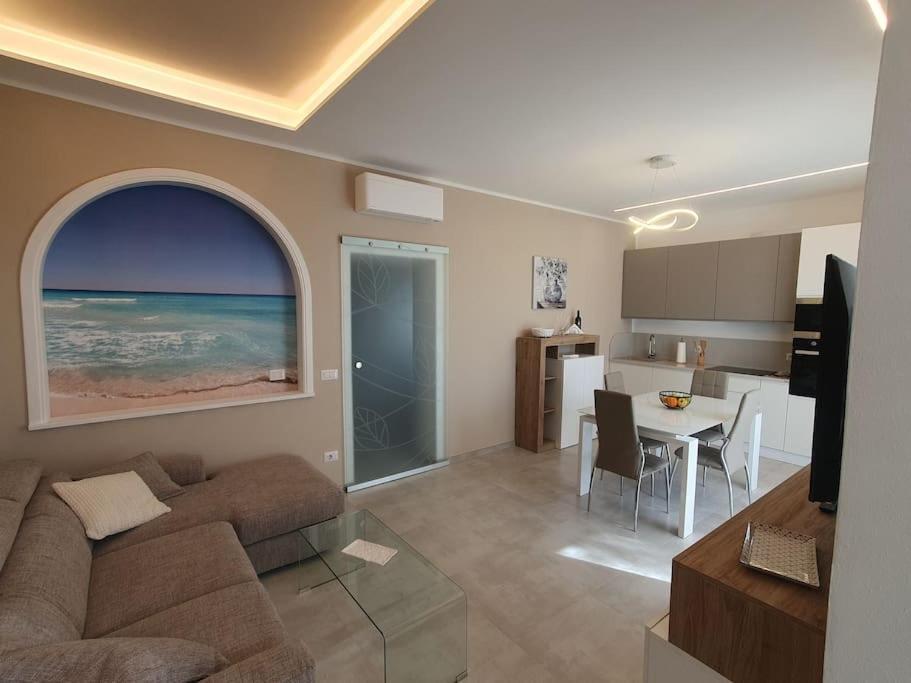 Lecci Al Mare Apartment San Vincenzo Exterior photo